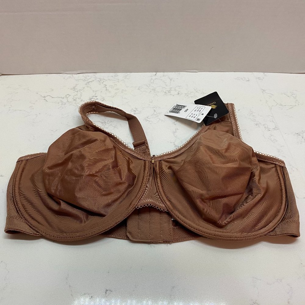 NWT Wacoal 855192 Full Figure Seamless Underwire Bra size 42D